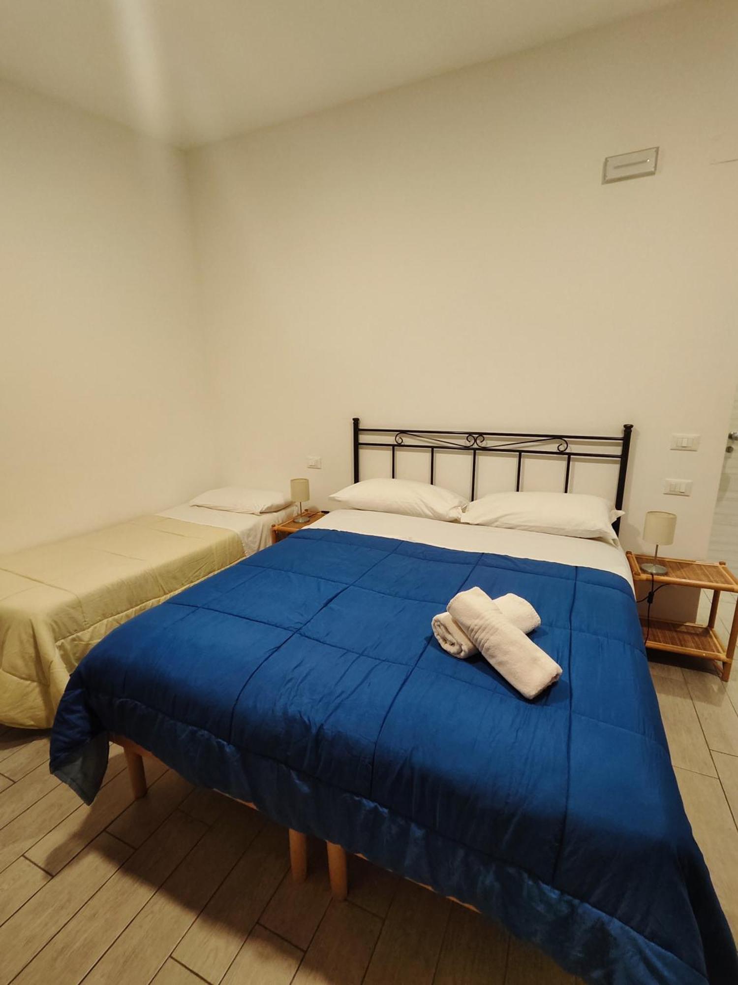 Hotel Faraglione Vulcano  Buitenkant foto