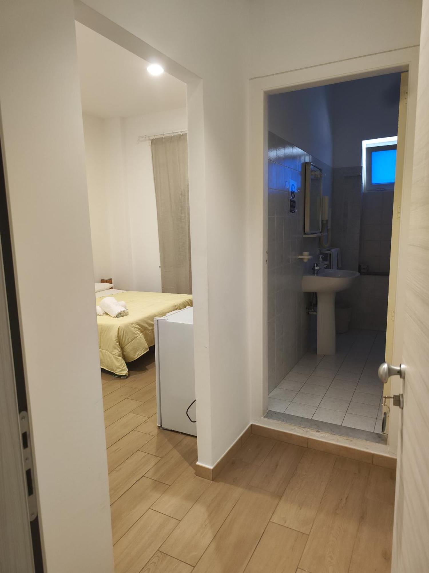 Hotel Faraglione Vulcano  Buitenkant foto
